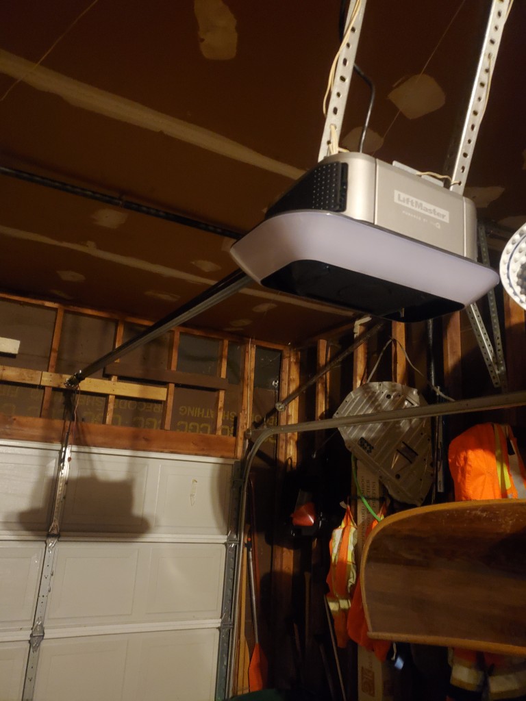 LiftMaster belt-drive garage door opener installation Ottawa