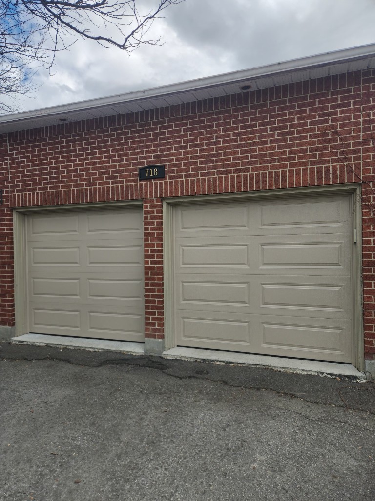 Double-door install — east end — Orleans — Ottawa Garage Tech